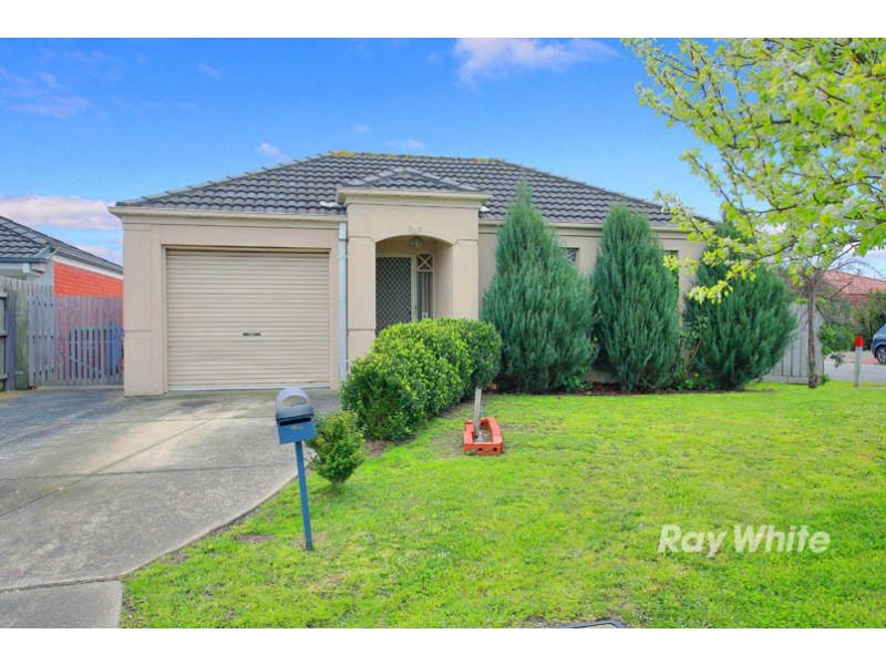 34 Bellbrae Crescent, Cranbourne West VIC 3977