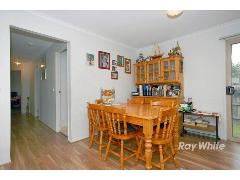 34 Bellbrae Crescent, Cranbourne West VIC 3977