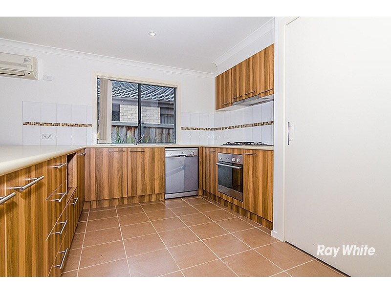 7 Snowdonia Road, Cranbourne North VIC 3977