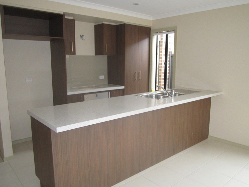 15 Hestia Avenue, Cranbourne West VIC 3977