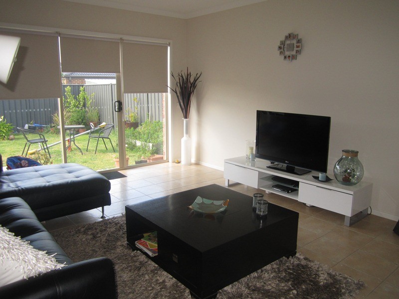 39 Kindred Avenue, Cranbourne North VIC 3977