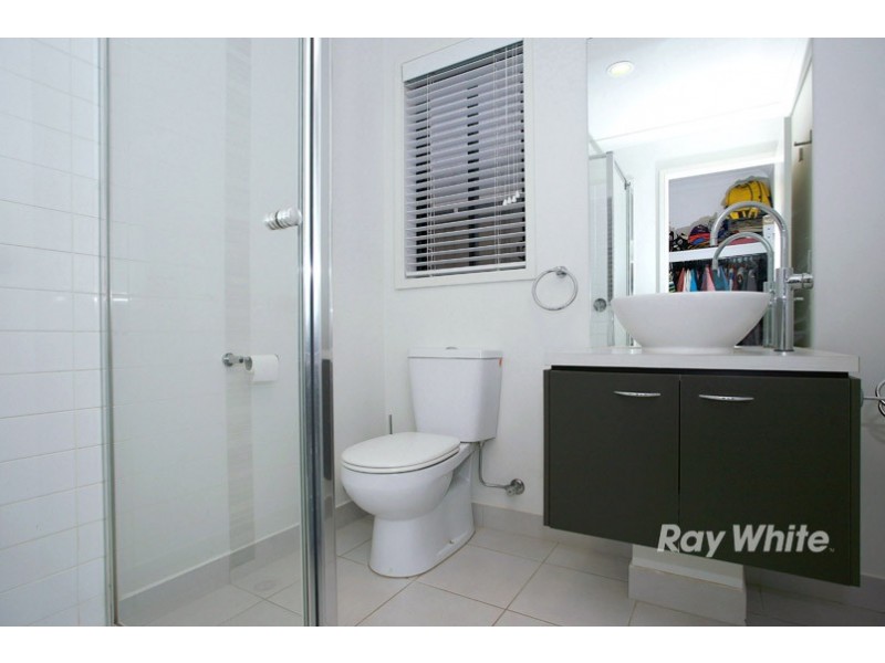 12 Hugden Road, Lyndhurst VIC 3975