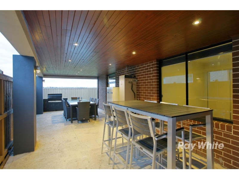 12 Hugden Road, Lyndhurst VIC 3975