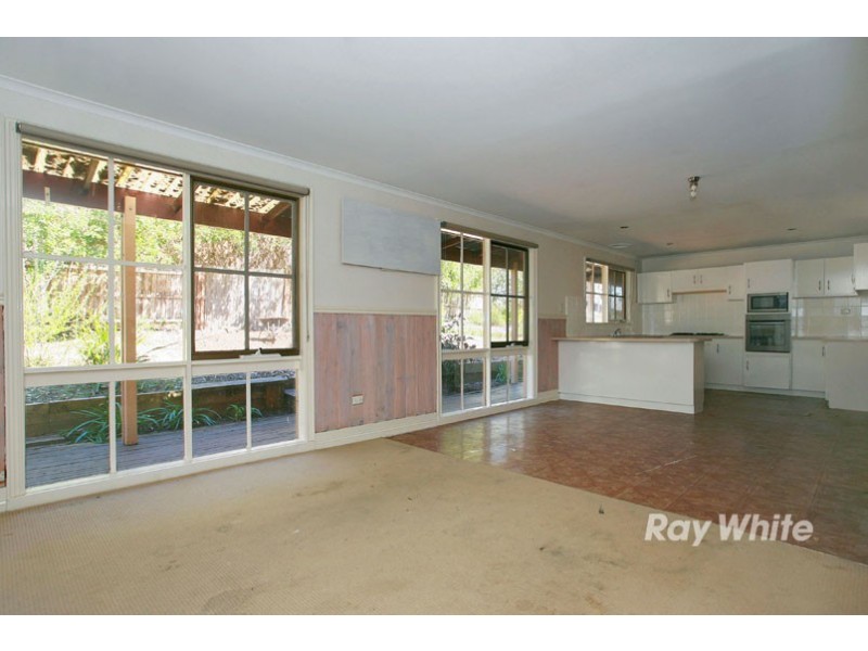 19 Moorhen Crescent, Carrum Downs VIC 3201