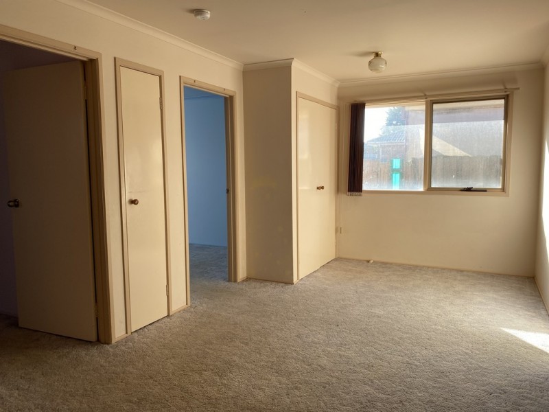 9 Maltravers Crescent, Cranbourne North VIC 3977