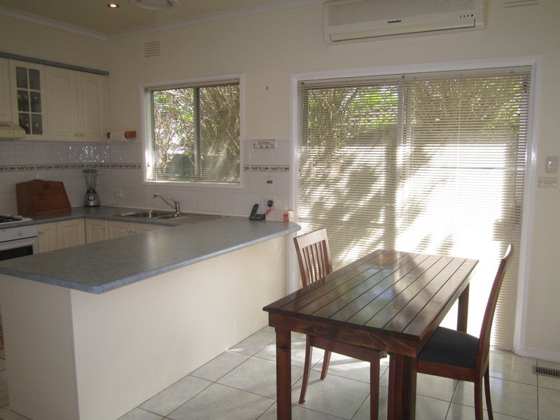 9 Damian Court, Cranbourne VIC 3977