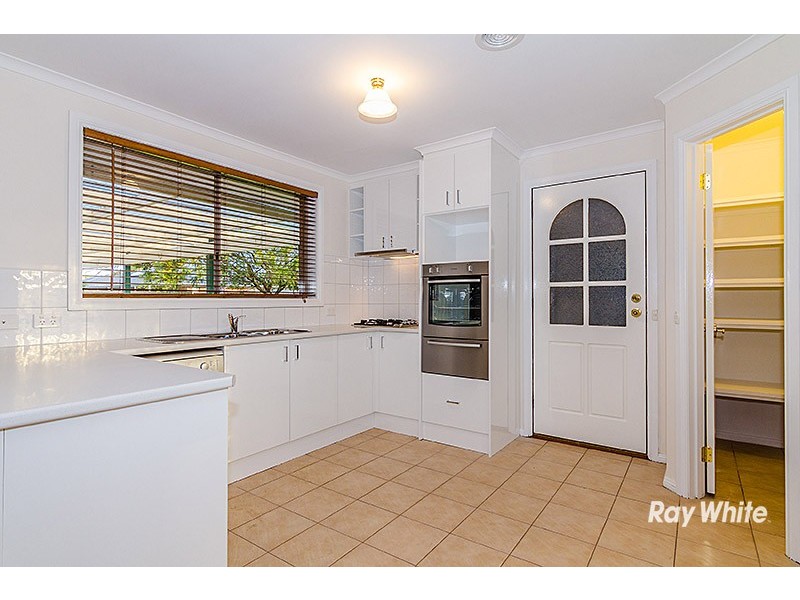 30 Monahans Road, Cranbourne VIC 3977