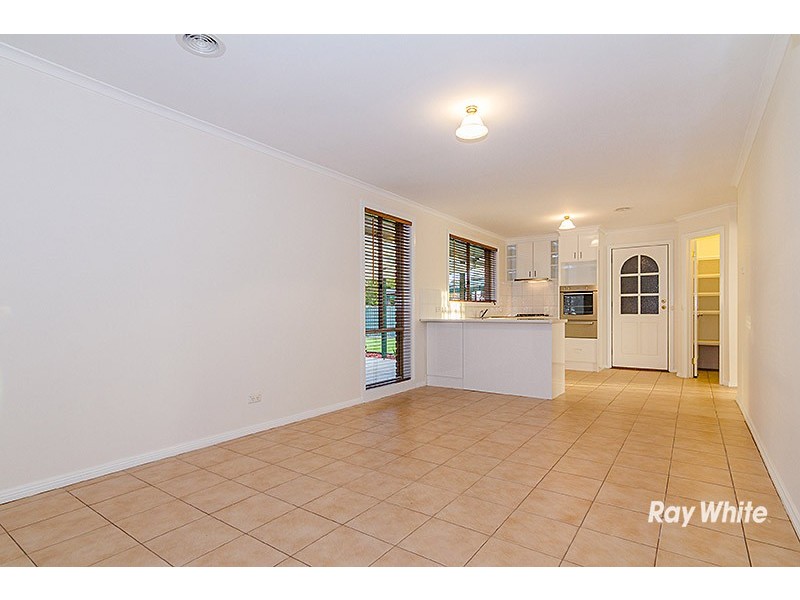 30 Monahans Road, Cranbourne VIC 3977