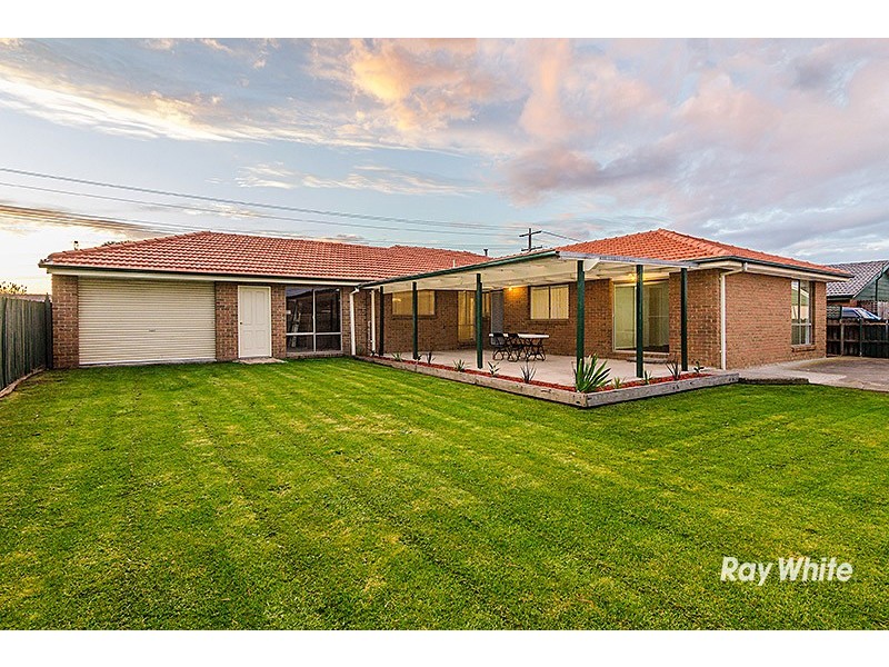 30 Monahans Road, Cranbourne VIC 3977