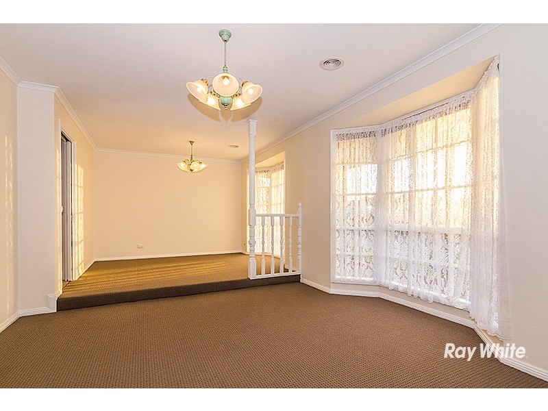 30 Monahans Road, Cranbourne VIC 3977