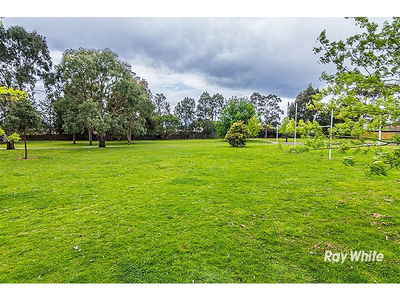 30 Monahans Road, Cranbourne VIC 3977