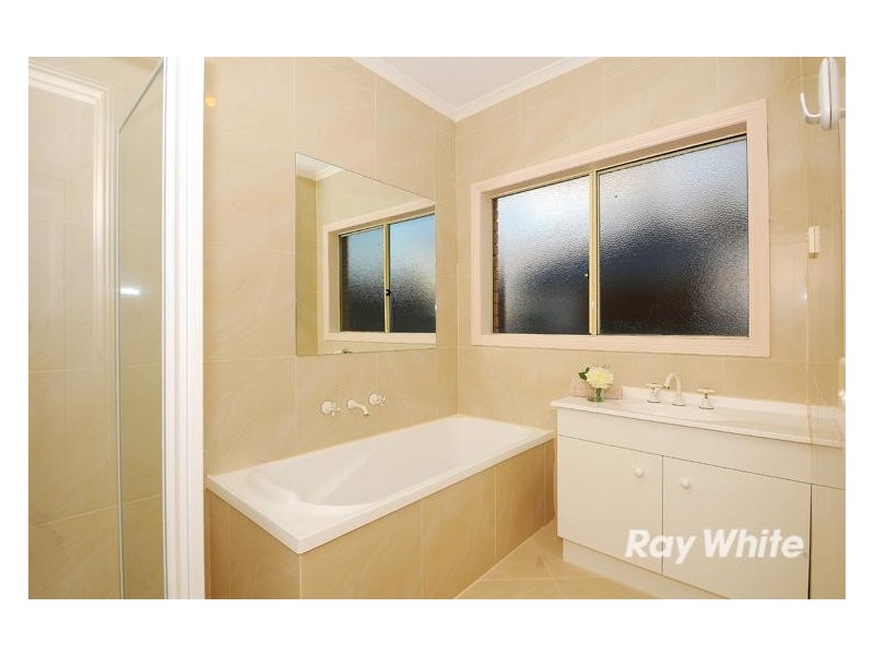 3 Campion Walk, Lynbrook VIC 3975