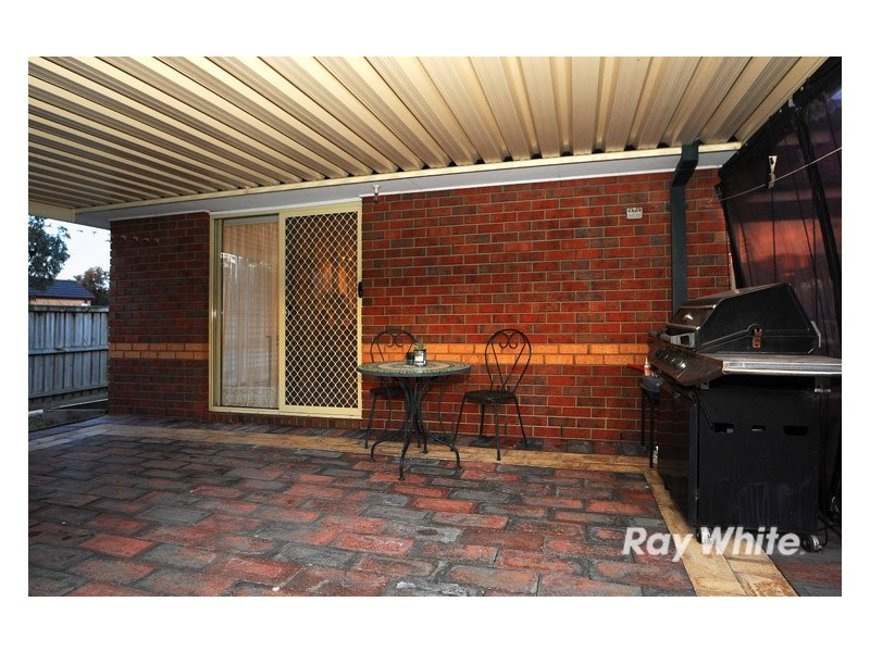 29 Paterson Drive, Lynbrook VIC 3975