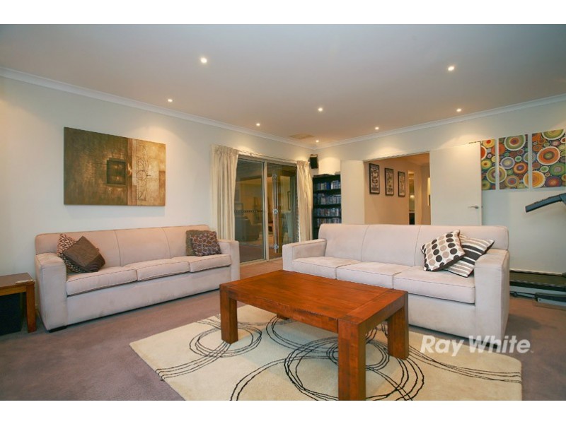 95 Marriott Boulevard, Lyndhurst VIC 3975