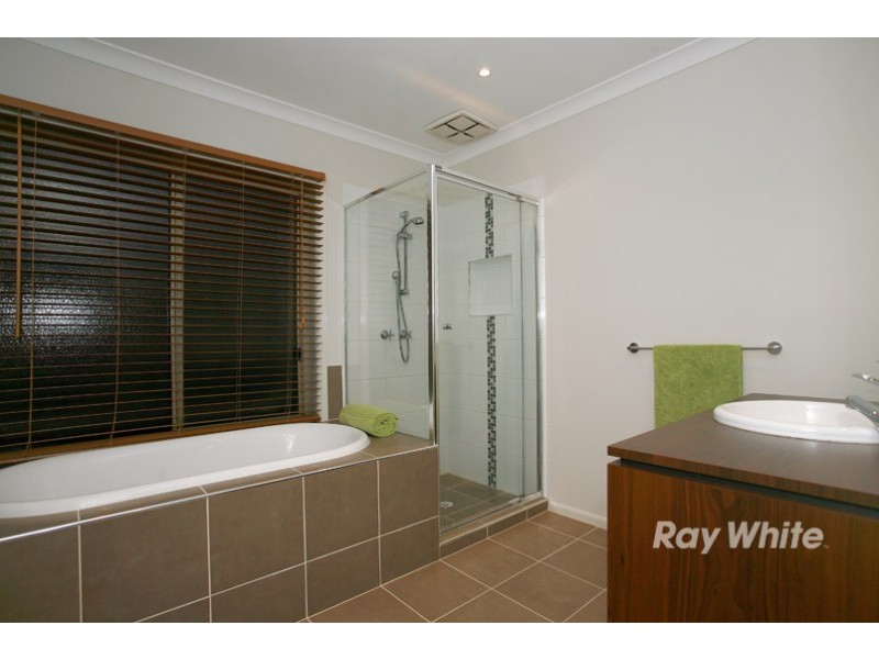 95 Marriott Boulevard, Lyndhurst VIC 3975