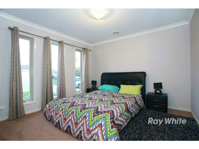 2 Benbrook Place, Lyndhurst VIC 3975