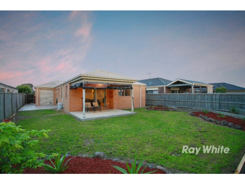 2 Benbrook Place, Lyndhurst VIC 3975