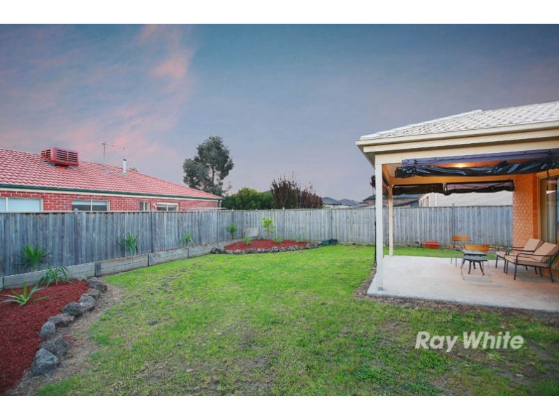 2 Benbrook Place, Lyndhurst VIC 3975