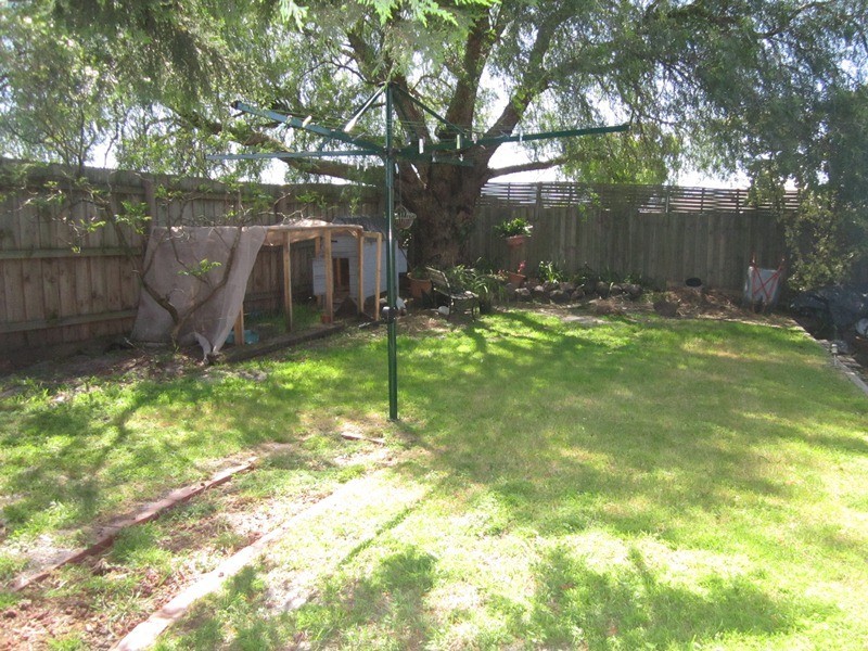 38 Maltravers Crescent, Cranbourne North VIC 3977