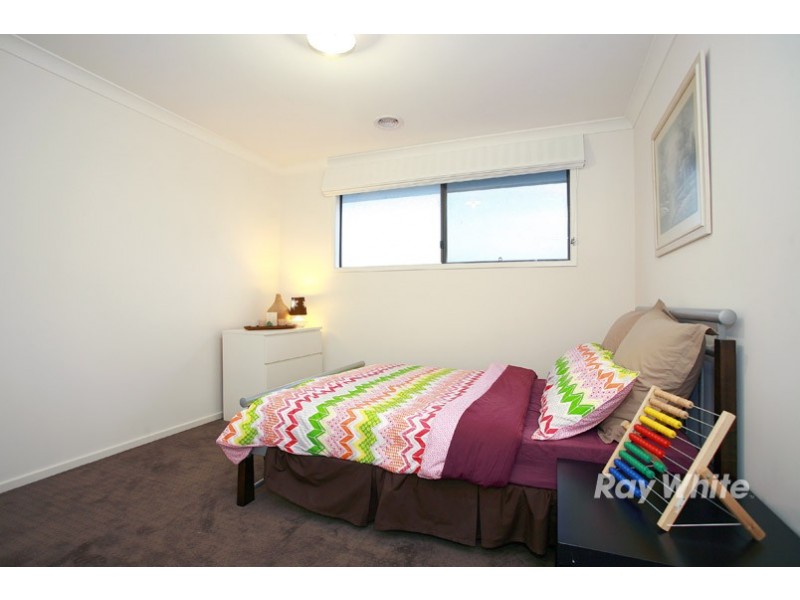 17 Island Circuit, Lyndhurst VIC 3975