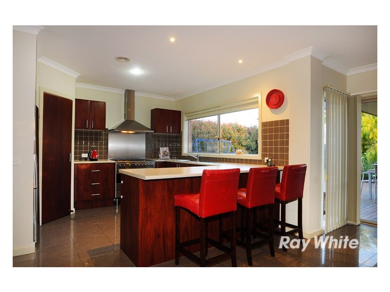 1 Hanrahan Wynd, Lynbrook VIC 3975