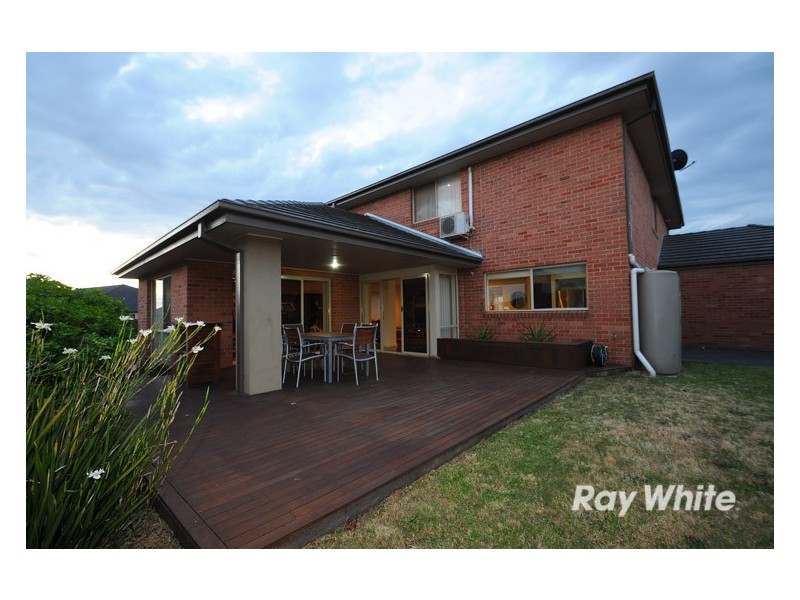 1 Hanrahan Wynd, Lynbrook VIC 3975