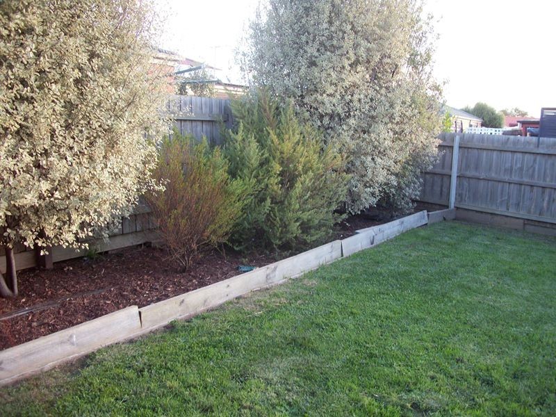 29 Bellbrae Crescent, Cranbourne West VIC 3977