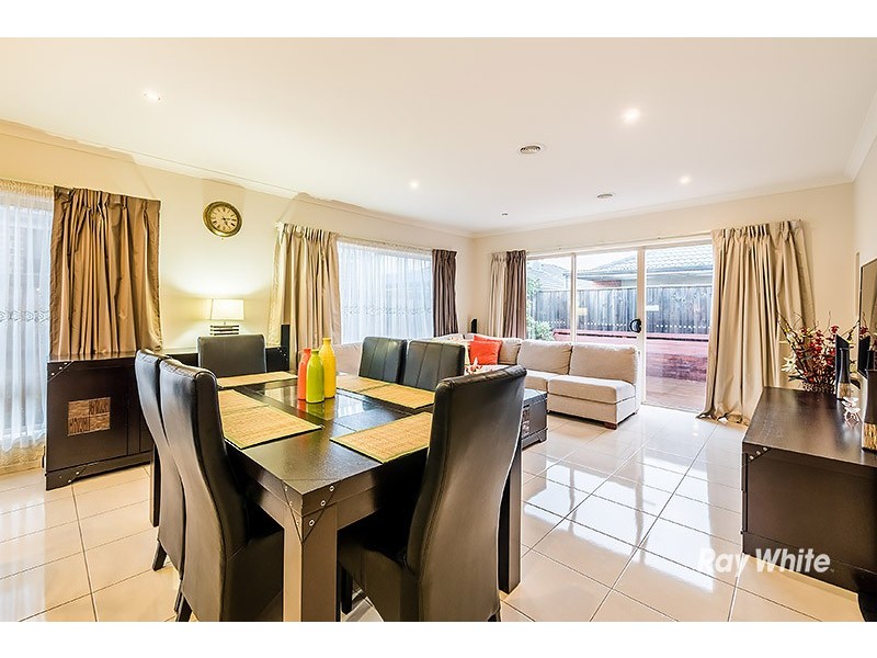 5 Olida Grove, Lyndhurst VIC 3975