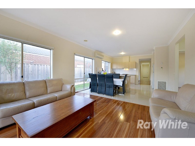 26 Bluemist Circuit, Lyndhurst VIC 3975