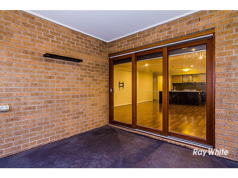 12 Falabela Road, Clyde North VIC 3978
