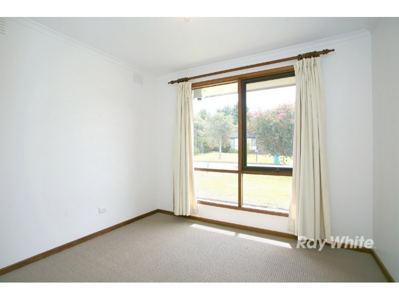 37 Houlder Avenue, Junction Village VIC 3977