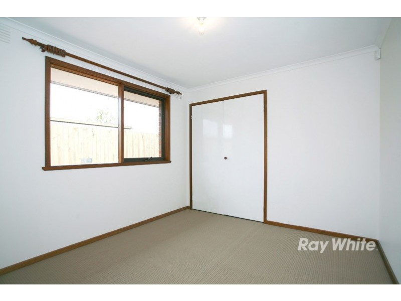 37 Houlder Avenue, Junction Village VIC 3977