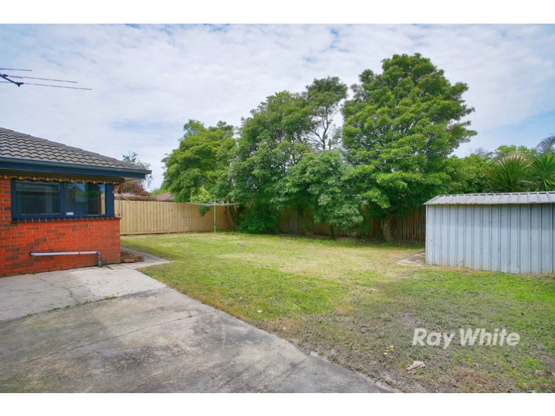 37 Houlder Avenue, Junction Village VIC 3977