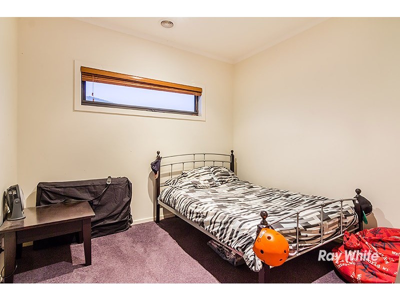 22 Black Caesar Drive, Cranbourne East VIC 3977