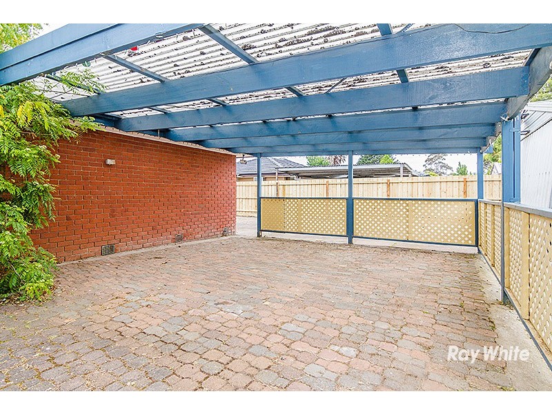 8 Ardmore Street, Cranbourne VIC 3977