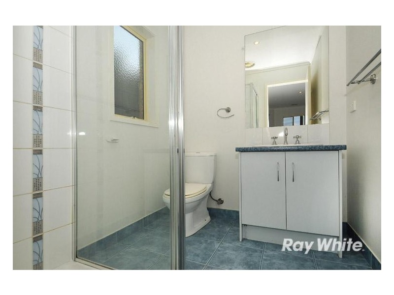 7 Aveley Place, Cranbourne East VIC 3977
