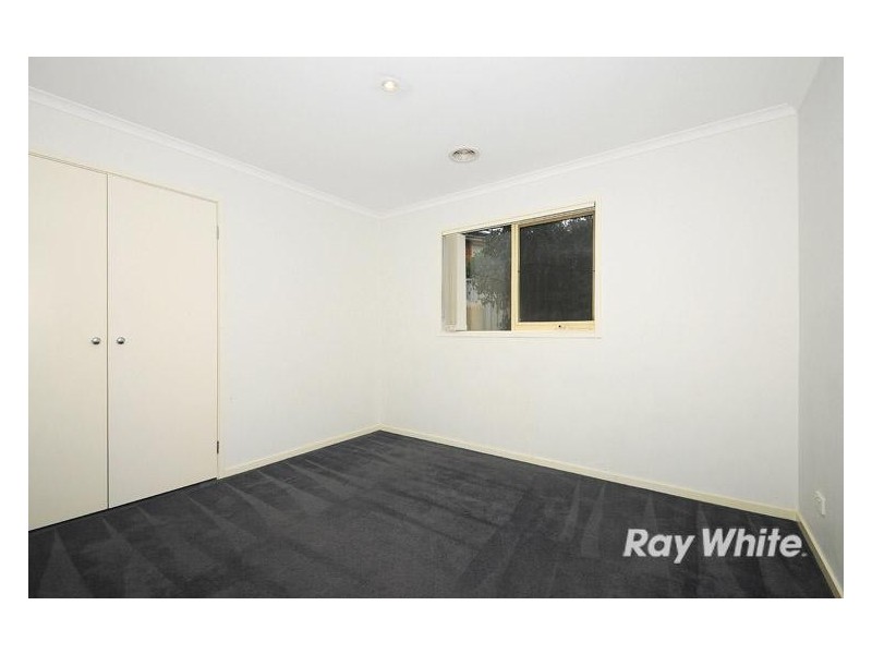 7 Aveley Place, Cranbourne East VIC 3977