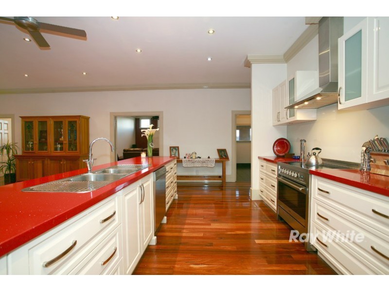 525 Five Mile Road, Pakenham VIC 3810