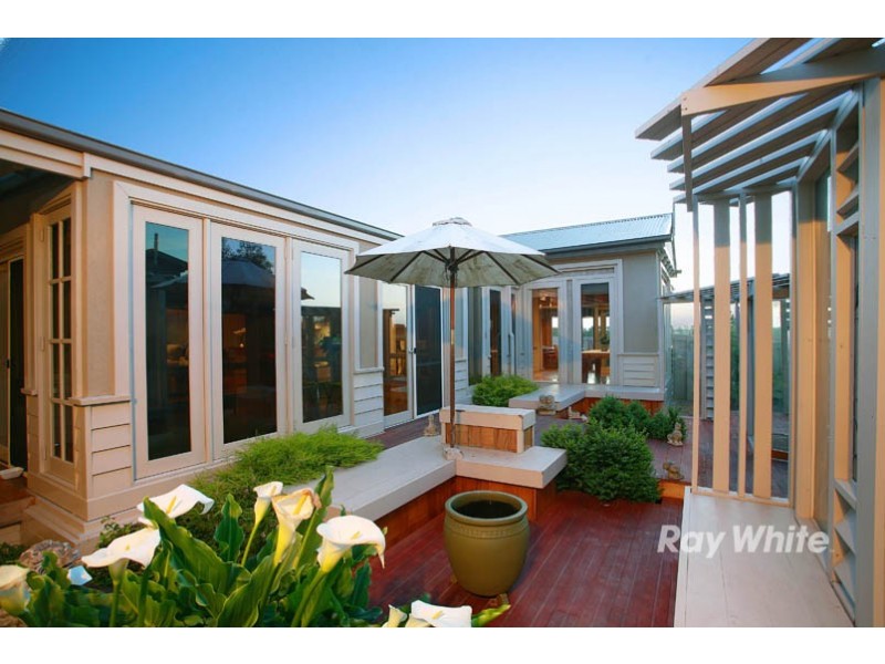 525 Five Mile Road, Pakenham VIC 3810