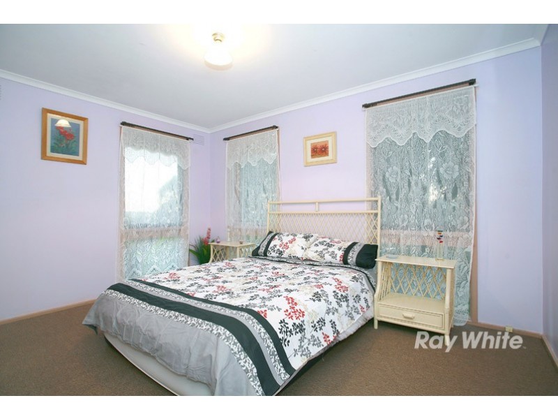 12 Stephens Close, Endeavour Hills VIC 3802