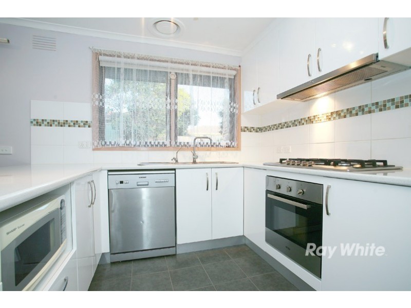 12 Stephens Close, Endeavour Hills VIC 3802