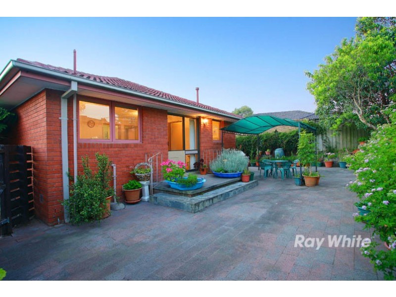 12 Stephens Close, Endeavour Hills VIC 3802