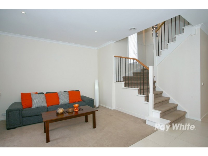 2 Dalray Street, Sandhurst VIC 3977