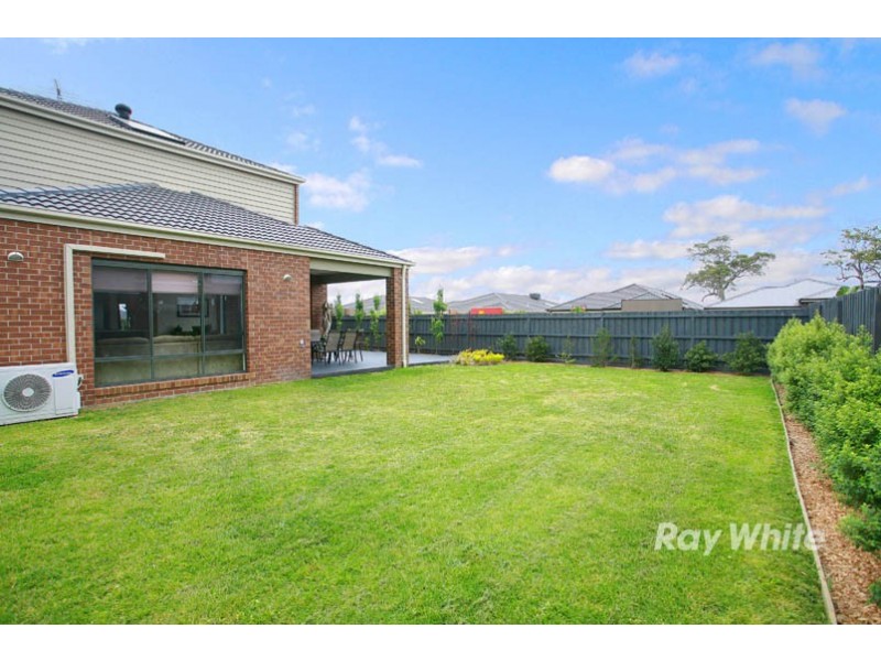 2 Dalray Street, Sandhurst VIC 3977