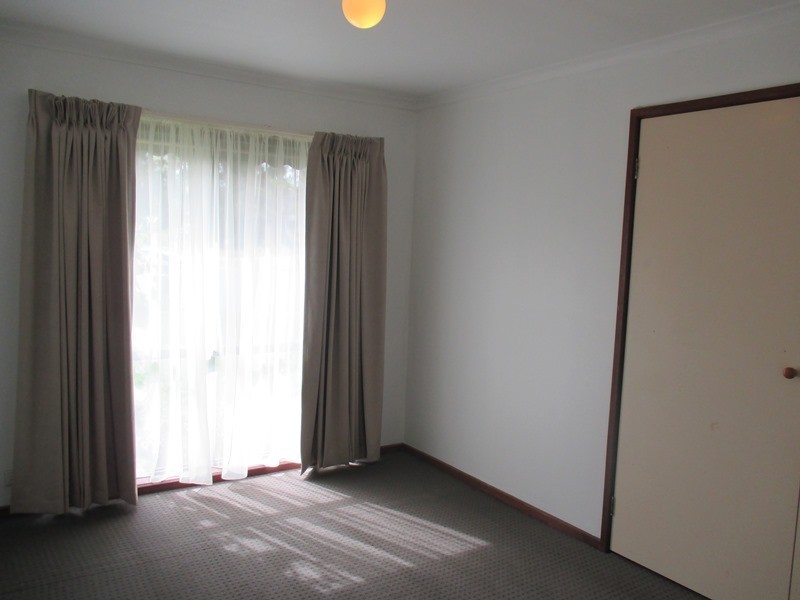 15 Milner Court, Cranbourne VIC 3977