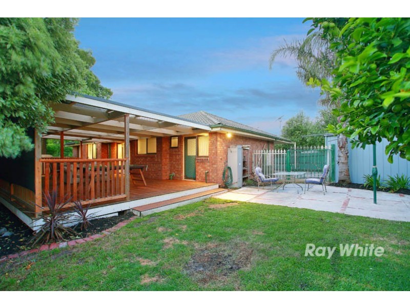 48 Huon Park Road, Cranbourne North VIC 3977