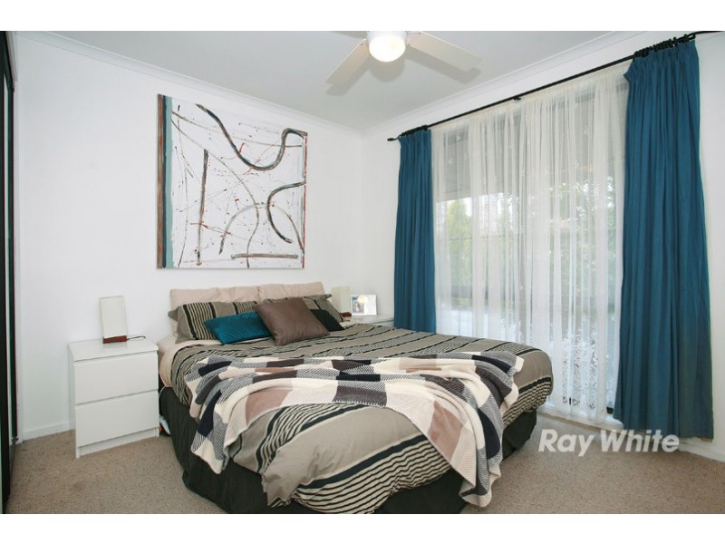 48 Huon Park Road, Cranbourne North VIC 3977