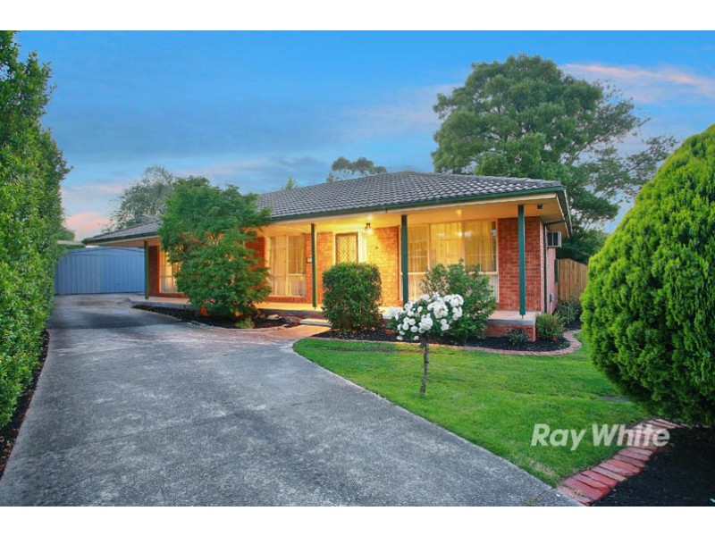 48 Huon Park Road, Cranbourne North VIC 3977