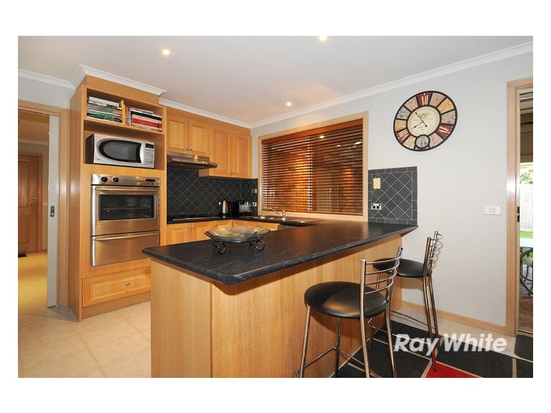 1 Pedley Way, Lynbrook VIC 3975