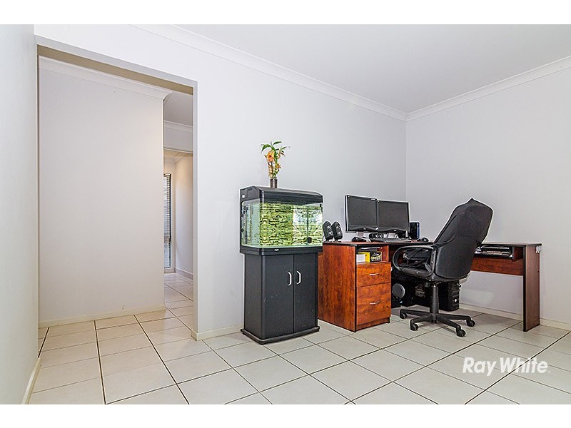 42 Silverwattle Drive, Lyndhurst VIC 3975